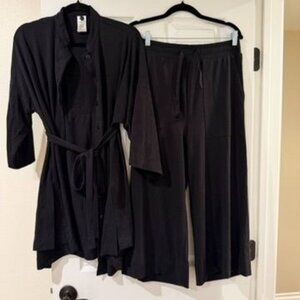 Happiest Baby Black Everyday Lounge Set Robe Wide Leg Pants Size Small